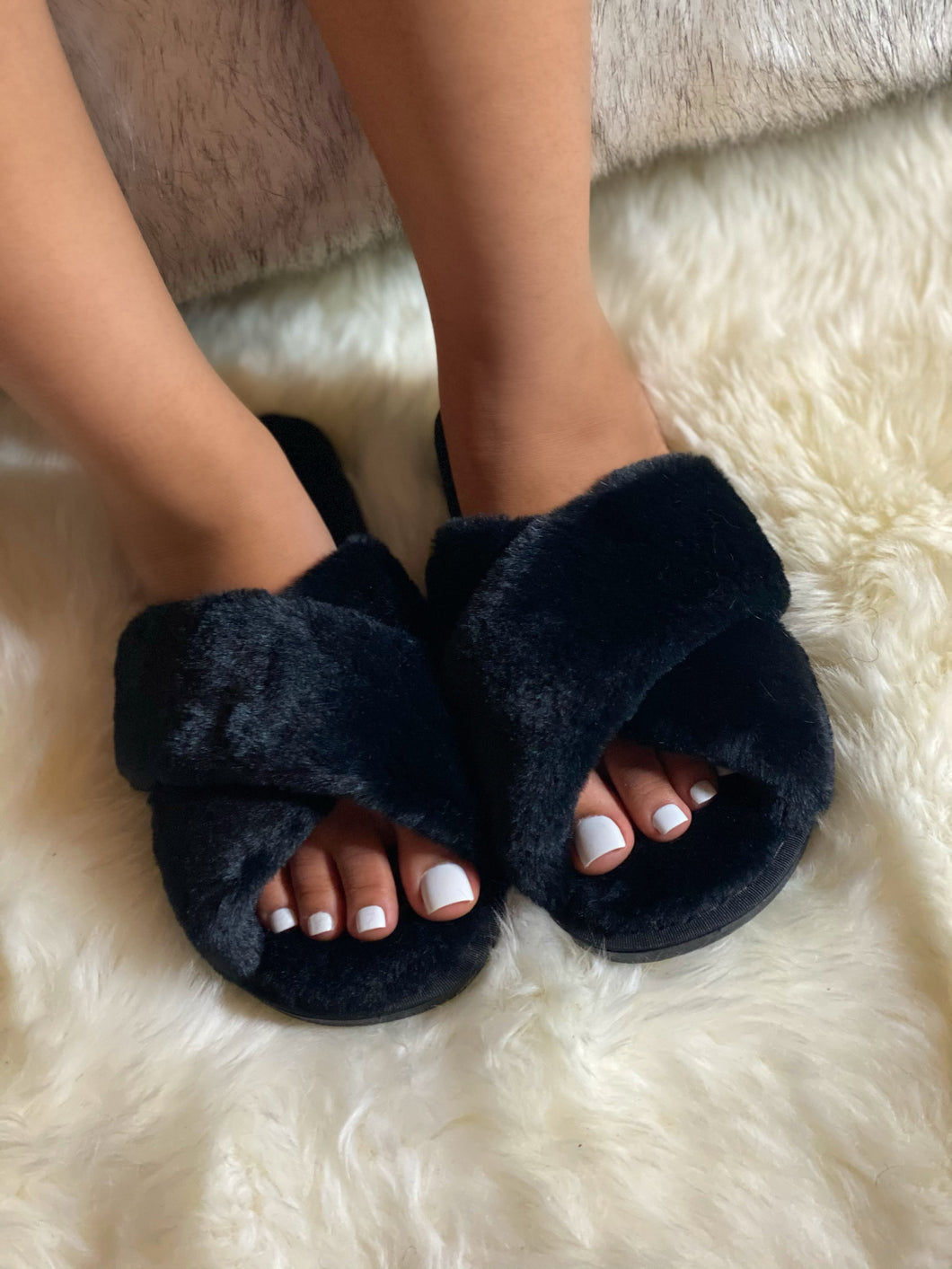 Black Crisscross bed slippers