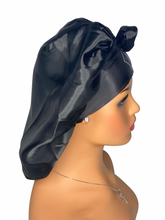 Load image into Gallery viewer, Black wrap me bonnet